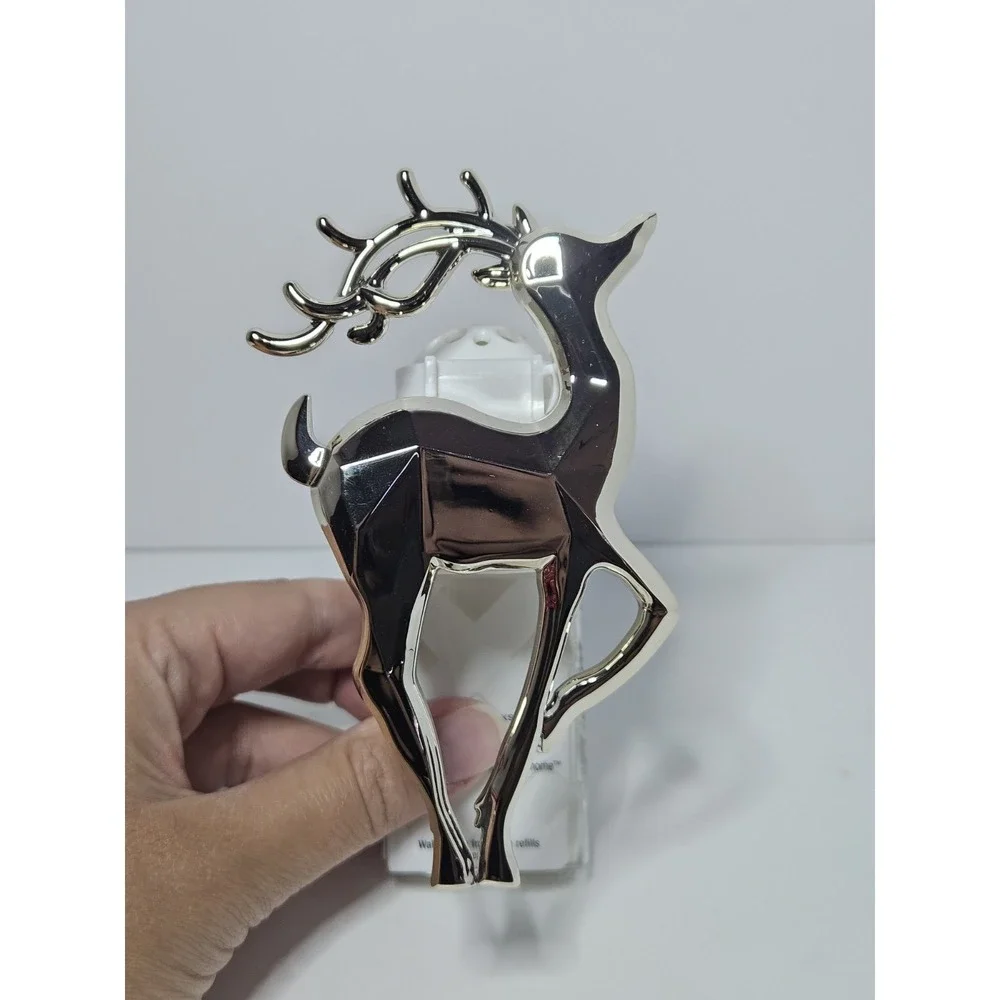 Bath & Body Works Geometric Silver Reindeer Wallflower Fragrance Diffuser NEW
